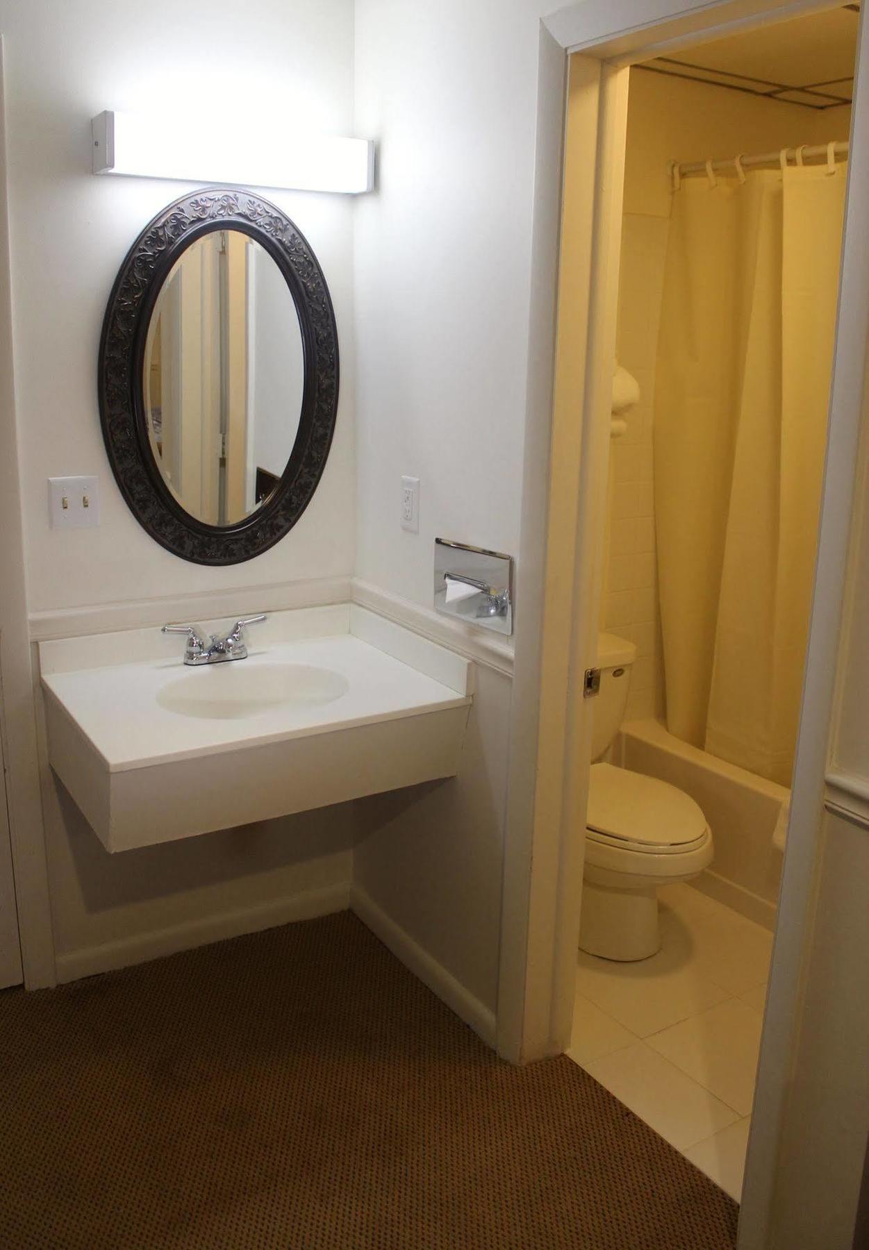 Anchorage Inn Burlington Zewnętrze zdjęcie